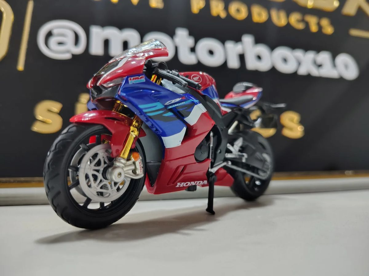 HONDA CBR 1000-RR - 1/12 — foto 1