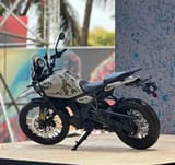 ROYAL ENFIELD HIMALAYAN 450 / Se trae por importación — miniatura 3