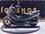 YAMAHA N-MAX / V1 — miniatura 8