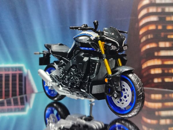 YAMAHA MT-10