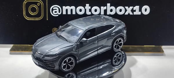 AUDI CAMIONETA URUS